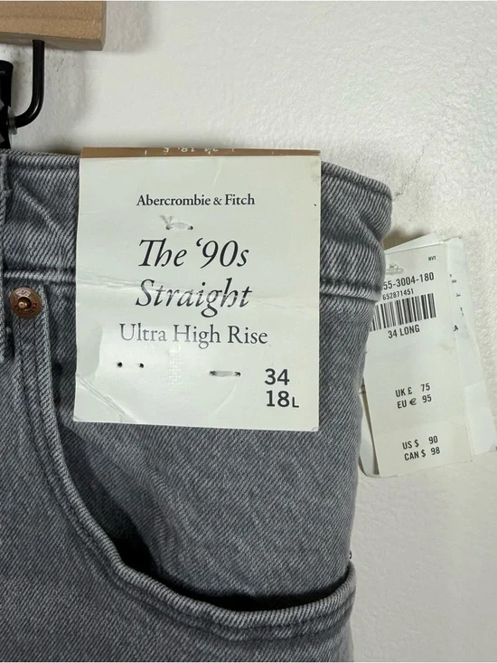 NWT Abercrombie & Fitch Ultra High Rise 90s Straight Jeans Sz 34/18L Tall Black - Picture 3 of 5